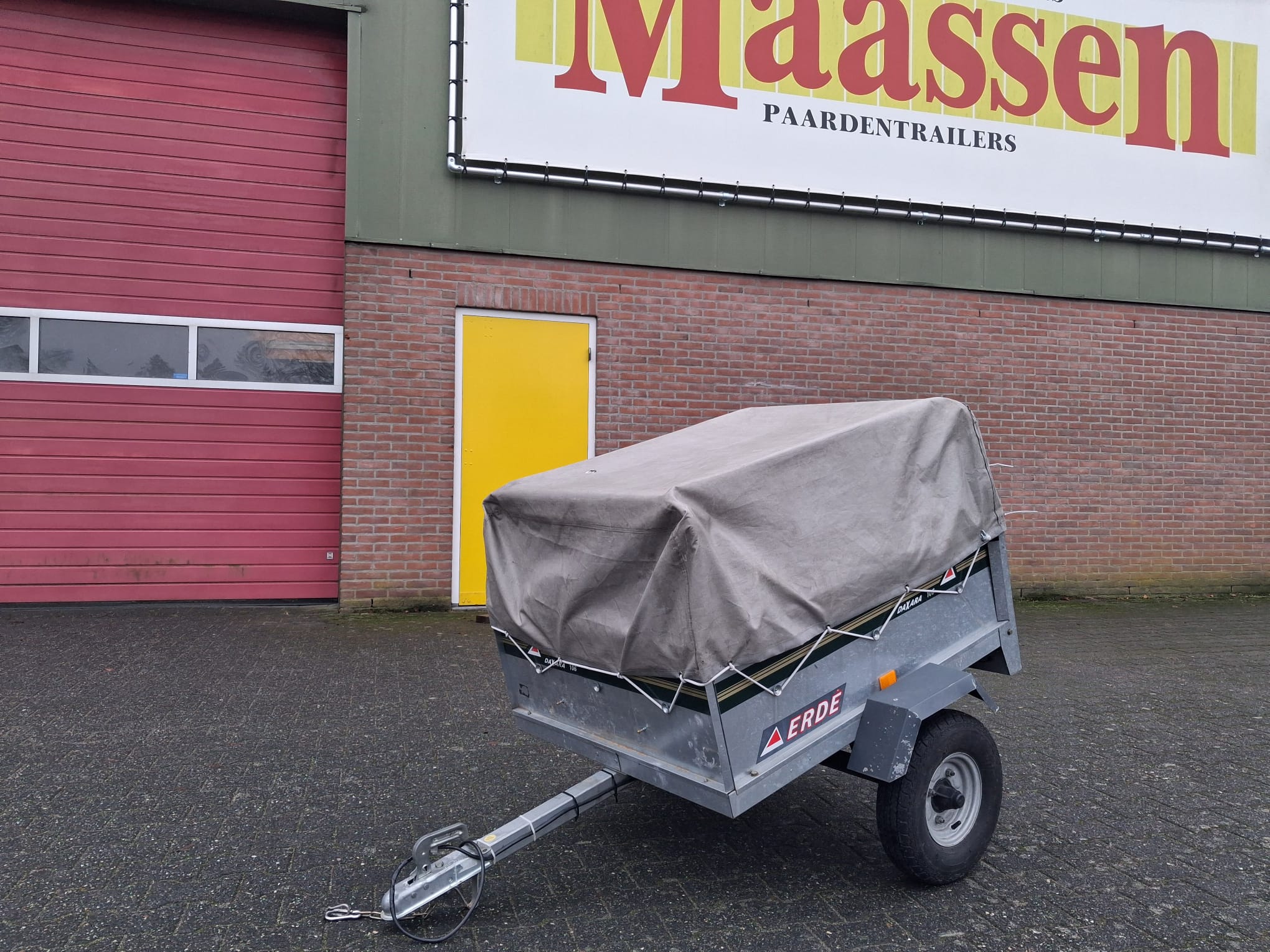 6b09451c-5580-4390-8c44-afa96c8029da