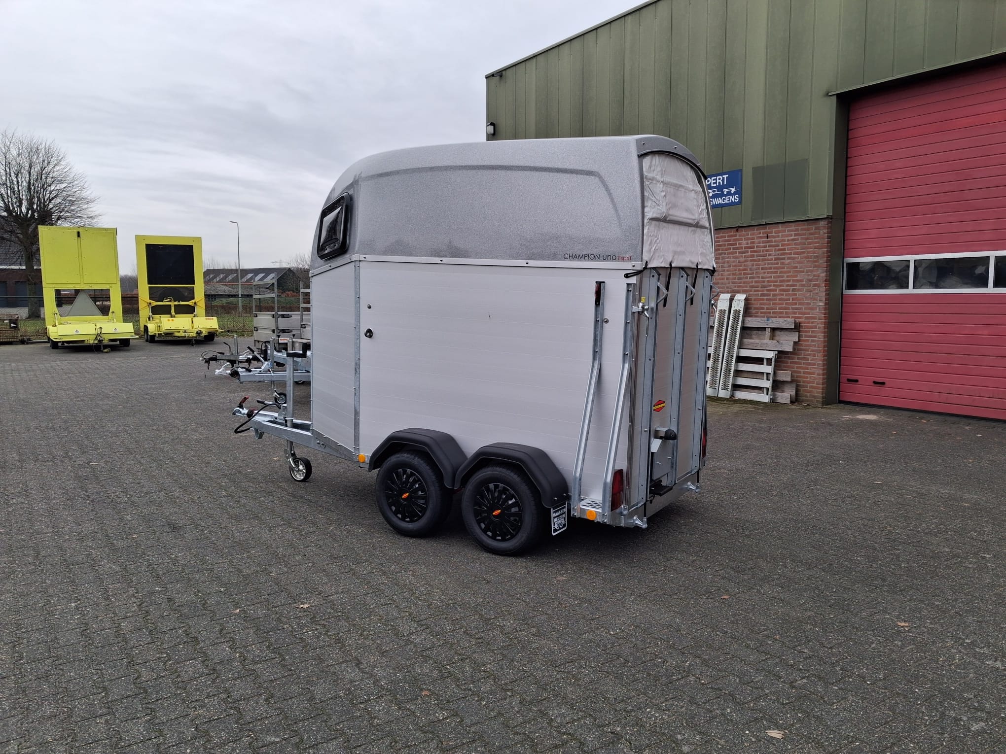 6e07bac9-ec29-4dc2-80e1-ff2121548772