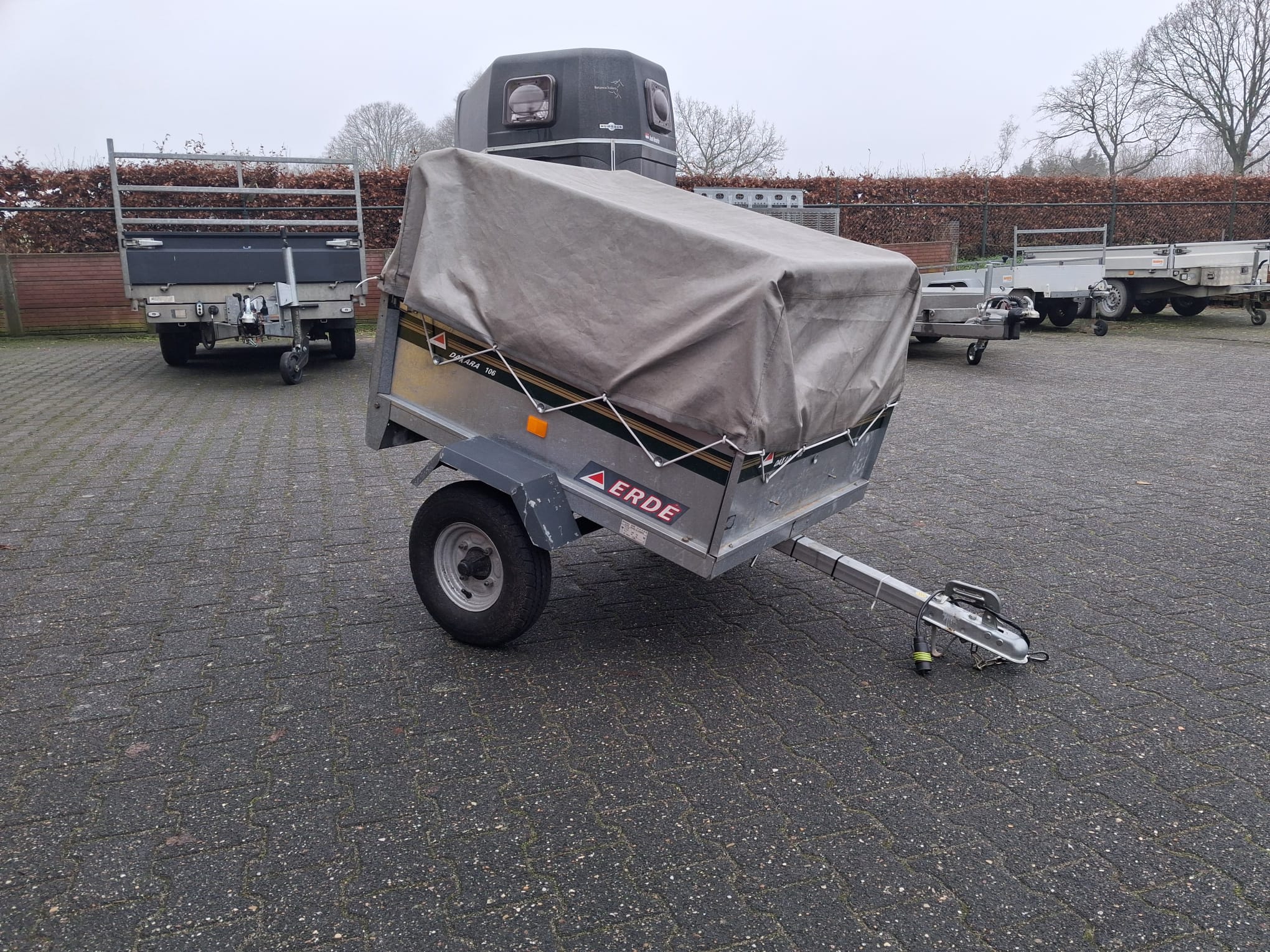 d24f7920-1d23-489d-99ea-9df1926ecdce